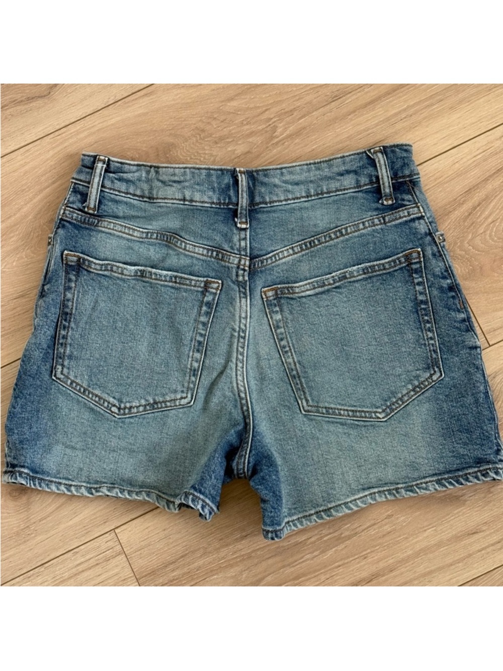 H&M Denim Mid-Rise shorts